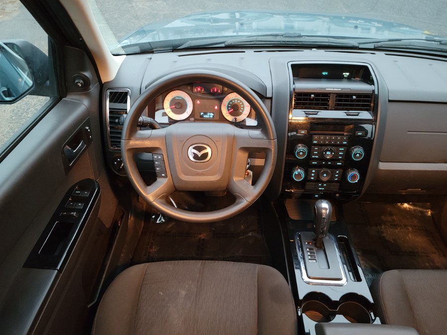 Used Mazda Tribute 4WD 4dr I4 Auto Sport 2011 | Toro Auto. East Windsor, Connecticut Used Mazda Tribute 4WD 4dr I4 Auto Sport 2011 | Toro Auto. East Windsor, Connecticut