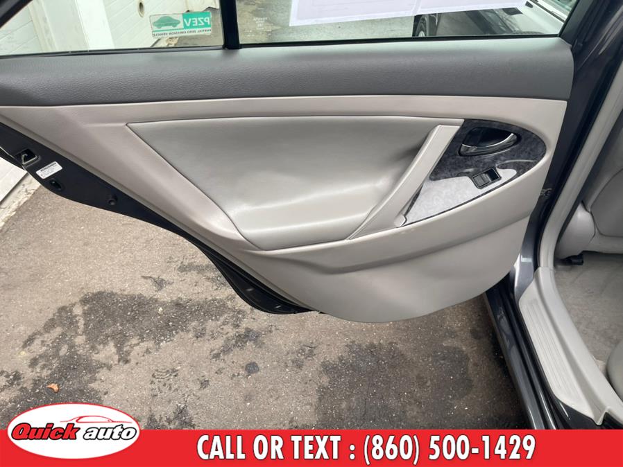 Used Toyota Camry 4dr Sdn I4 Auto LE (Natl) 2009 | Quick Auto LLC. Bristol, Connecticut Used Toyota Camry 4dr Sdn I4 Auto LE (Natl) 2009 | Quick Auto LLC. Bristol, Connecticut