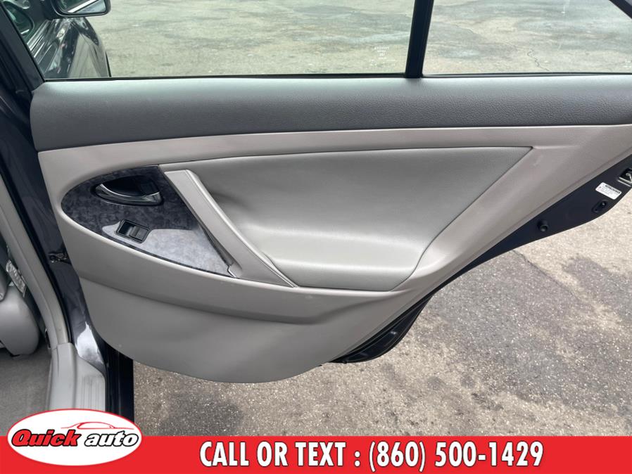 Used Toyota Camry 4dr Sdn I4 Auto LE (Natl) 2009 | Quick Auto LLC. Bristol, Connecticut Used Toyota Camry 4dr Sdn I4 Auto LE (Natl) 2009 | Quick Auto LLC. Bristol, Connecticut