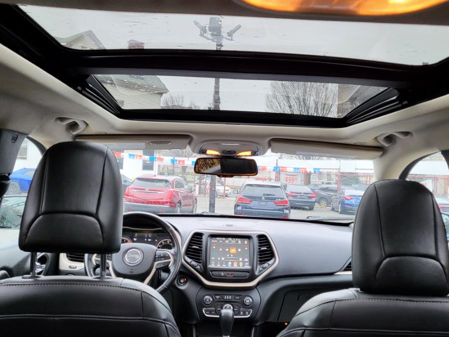 Used Jeep Cherokee Limited 4x4 2018 | Champion Used Auto Sales 2. Newark , New Jersey Used Jeep Cherokee Limited 4x4 2018 | Champion Used Auto Sales 2. Newark , New Jersey