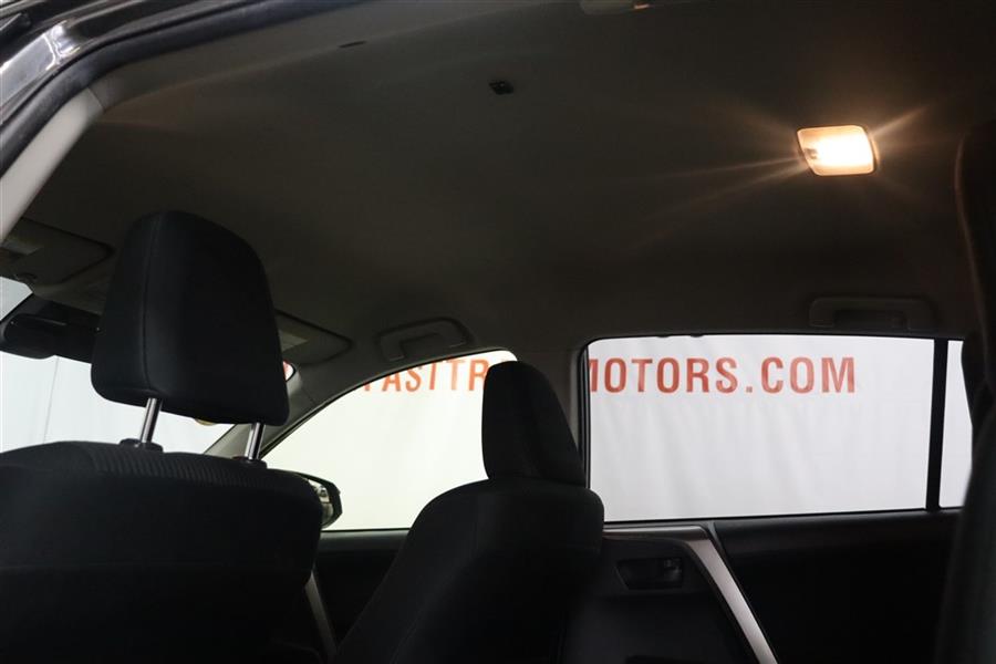 Used Toyota Rav4 LE 2018 | Fast Track Motors. Paterson, New Jersey Used Toyota Rav4 LE 2018 | Fast Track Motors. Paterson, New Jersey