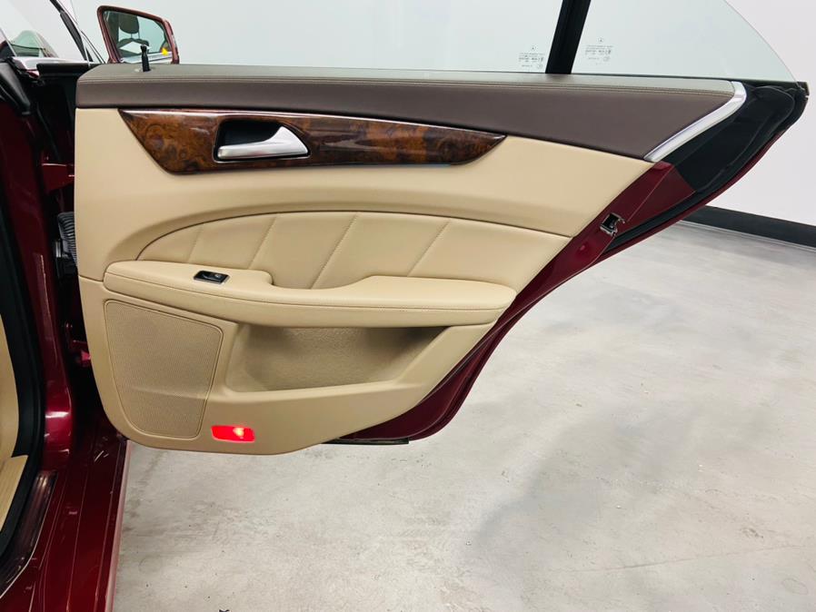 2013 Mercedes-Benz CLS-Class 4dr Sdn CLS550 4MATIC, available for sale in Linden, New Jersey | East Coast Auto Group. Linden, New Jersey 2013 Mercedes-Benz CLS-Class 4dr Sdn CLS550 4MATIC, available for sale in Linden, New Jersey | East Coast Auto Group. Linden, New Jersey
