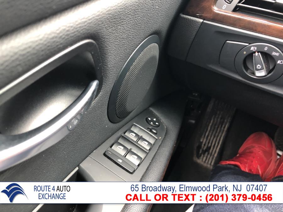 Used BMW 3 Series 4dr Sdn 328i xDrive AWD SULEV 2009 | Route 4 Auto Exchange. Elmwood Park, New Jersey Used BMW 3 Series 4dr Sdn 328i xDrive AWD SULEV 2009 | Route 4 Auto Exchange. Elmwood Park, New Jersey