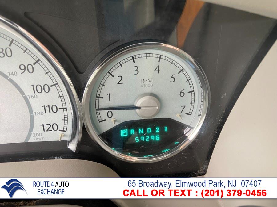 Used Chrysler Aspen 4WD 4dr Limited 2007 | Route 4 Auto Exchange. Elmwood Park, New Jersey Used Chrysler Aspen 4WD 4dr Limited 2007 | Route 4 Auto Exchange. Elmwood Park, New Jersey