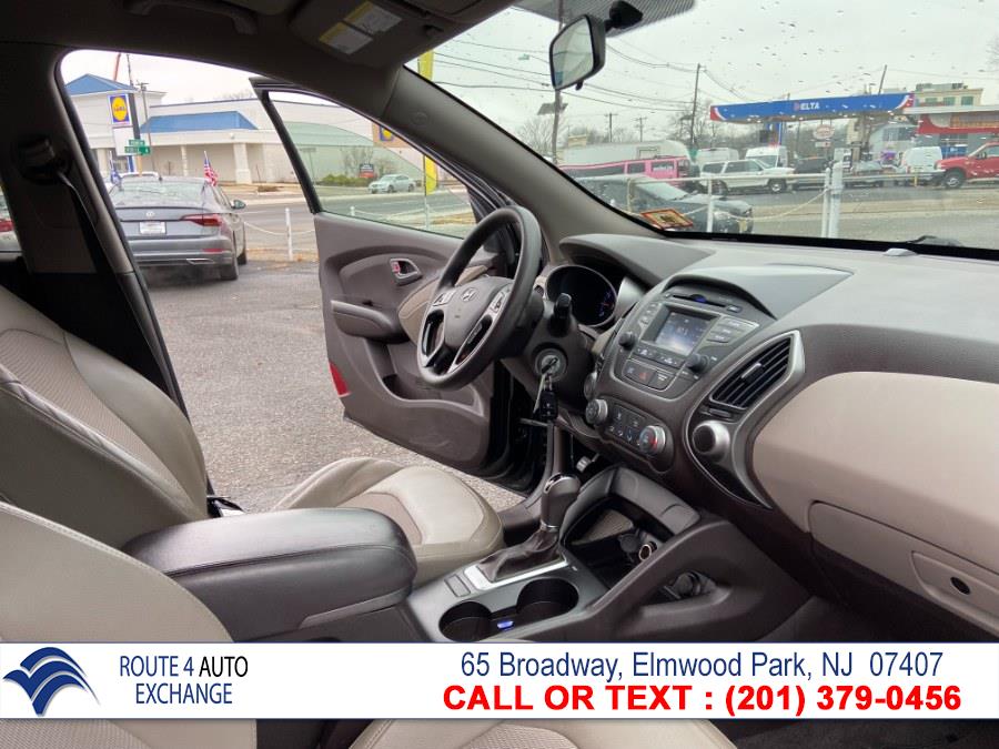 Used Hyundai Tucson AWD 4dr GLS 2015 | Route 4 Auto Exchange. Elmwood Park, New Jersey Used Hyundai Tucson AWD 4dr GLS 2015 | Route 4 Auto Exchange. Elmwood Park, New Jersey