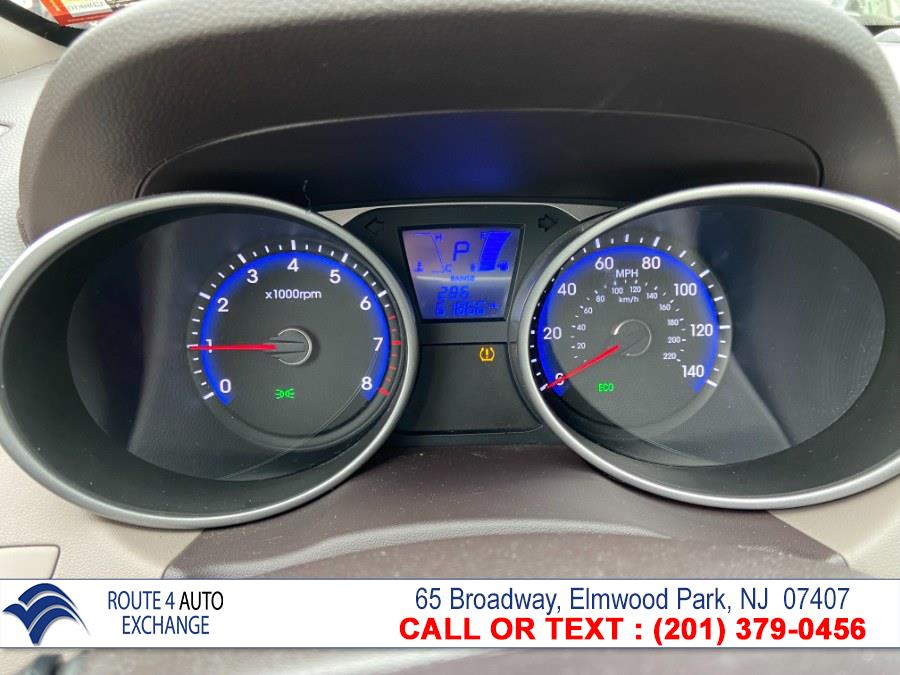 Used Hyundai Tucson AWD 4dr GLS 2015 | Route 4 Auto Exchange. Elmwood Park, New Jersey Used Hyundai Tucson AWD 4dr GLS 2015 | Route 4 Auto Exchange. Elmwood Park, New Jersey