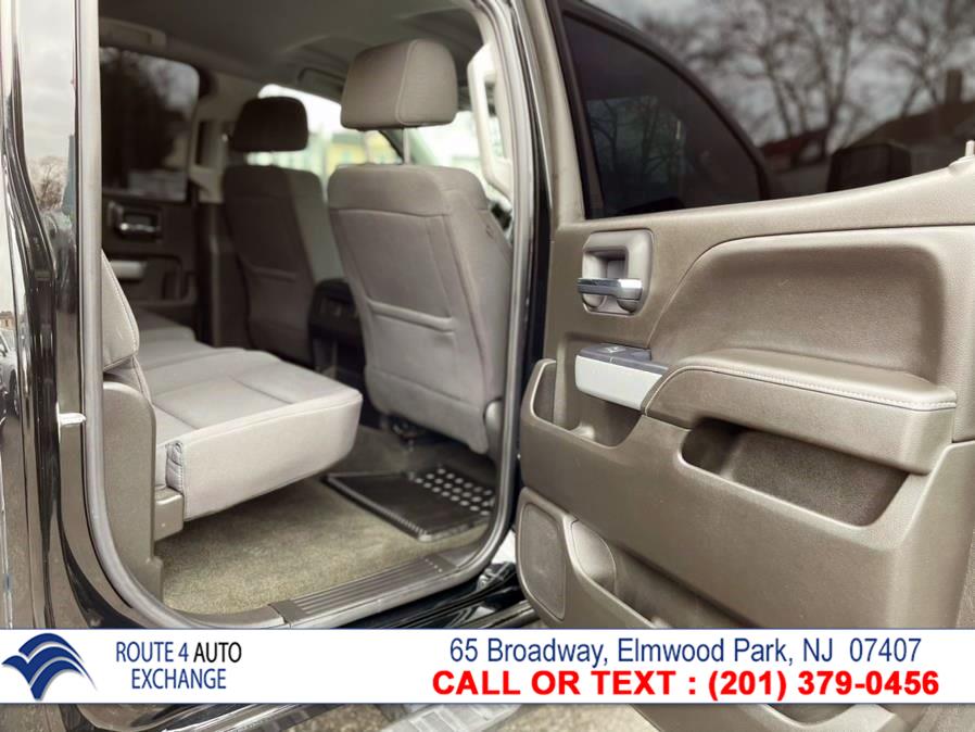 Used Chevrolet Silverado 1500 4WD Crew Cab 153.0" LT w/1LT 2017 | Route 4 Auto Exchange. Elmwood Park, New Jersey Used Chevrolet Silverado 1500 4WD Crew Cab 153.0" LT w/1LT 2017 | Route 4 Auto Exchange. Elmwood Park, New Jersey