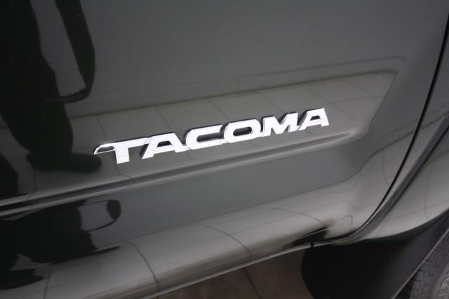 Used Toyota Tacoma TRS Sport 4WD w/ Navi & rearCam 2014 | Car Revolution. Maple Shade, New Jersey Used Toyota Tacoma TRS Sport 4WD w/ Navi & rearCam 2014 | Car Revolution. Maple Shade, New Jersey