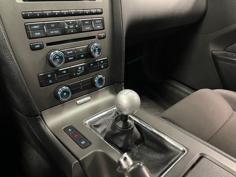 Used Ford Mustang 2dr Cpe GT 2013 | 5 Towns Drive. Inwood, New York Used Ford Mustang 2dr Cpe GT 2013 | 5 Towns Drive. Inwood, New York