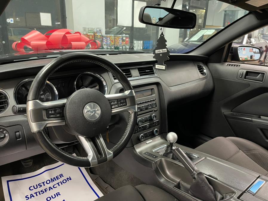 Used Ford Mustang 2dr Cpe GT 2013 | 5 Towns Drive. Inwood, New York Used Ford Mustang 2dr Cpe GT 2013 | 5 Towns Drive. Inwood, New York