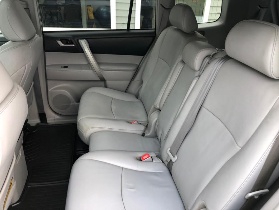 Used Toyota Highlander 4WD 4dr V6 SE (Natl) 2012 | Rockland Motor Company. Rockland, Maine Used Toyota Highlander 4WD 4dr V6 SE (Natl) 2012 | Rockland Motor Company. Rockland, Maine