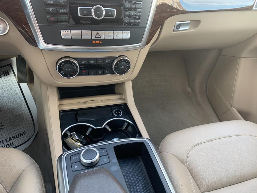 Used Mercedes-Benz M-Class 4MATIC 4dr ML350 2012 | First World Auto. Jamaica, New York Used Mercedes-Benz M-Class 4MATIC 4dr ML350 2012 | First World Auto. Jamaica, New York