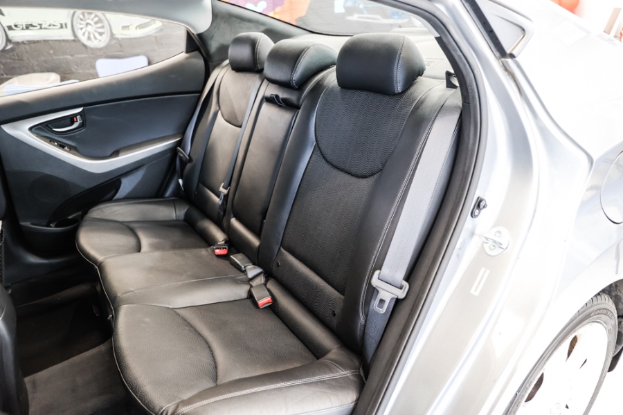 Used Hyundai Elantra 4dr Sdn Auto Limited 2013 | 26 Motors Long Island. ELMONT, New York Used Hyundai Elantra 4dr Sdn Auto Limited 2013 | 26 Motors Long Island. ELMONT, New York