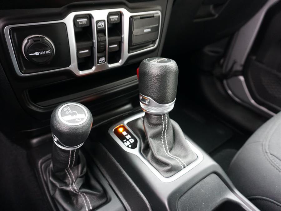 Used Jeep Wrangler Unlimited Sahara 2018 | Autouse. Andover, Massachusetts Used Jeep Wrangler Unlimited Sahara 2018 | Autouse. Andover, Massachusetts