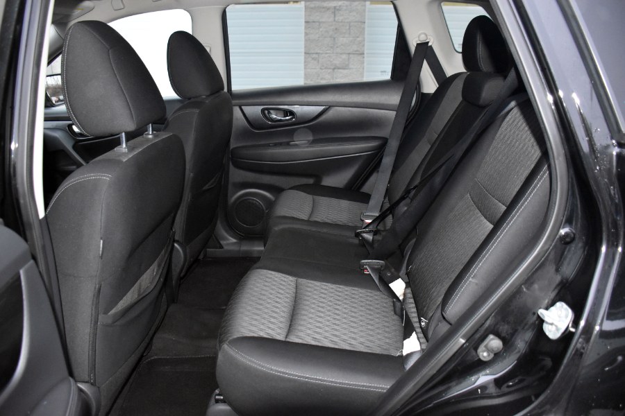 Used Nissan Rogue AWD S 2017 | Highline Car Connection. Waterbury, Connecticut Used Nissan Rogue AWD S 2017 | Highline Car Connection. Waterbury, Connecticut