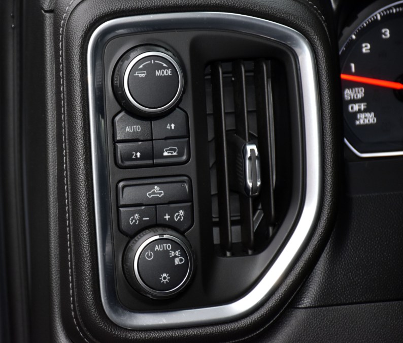 Used Chevrolet Silverado 1500 4WD Double Cab 147" LT 2020 | Highline Car Connection. Waterbury, Connecticut Used Chevrolet Silverado 1500 4WD Double Cab 147" LT 2020 | Highline Car Connection. Waterbury, Connecticut