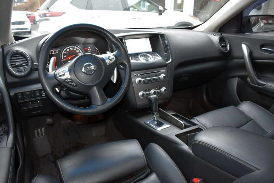 Used Nissan Maxima 4dr Sdn 3.5 SV w/Premium Pkg 2014 | Highline Car Connection. Waterbury, Connecticut Used Nissan Maxima 4dr Sdn 3.5 SV w/Premium Pkg 2014 | Highline Car Connection. Waterbury, Connecticut