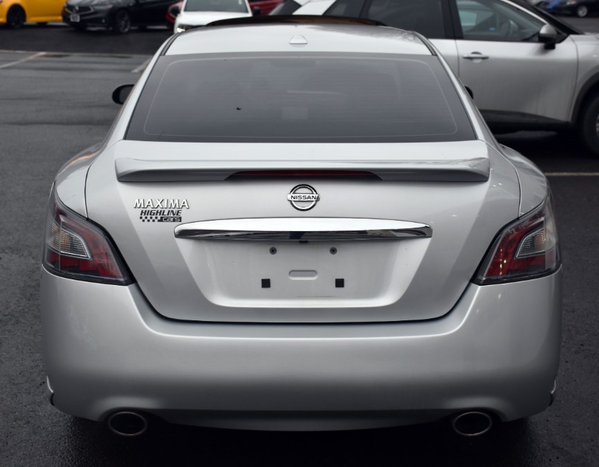 Used Nissan Maxima 4dr Sdn 3.5 SV w/Premium Pkg 2014 | Highline Car Connection. Waterbury, Connecticut Used Nissan Maxima 4dr Sdn 3.5 SV w/Premium Pkg 2014 | Highline Car Connection. Waterbury, Connecticut