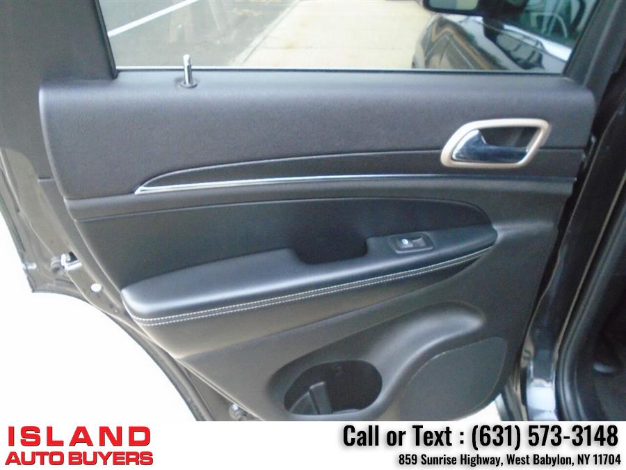 Used Jeep Grand Cherokee Limited 4x4 4dr SUV 2015 | Island Auto Buyers. West Babylon, New York Used Jeep Grand Cherokee Limited 4x4 4dr SUV 2015 | Island Auto Buyers. West Babylon, New York