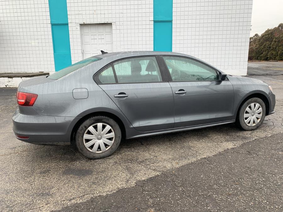 Used Volkswagen Jetta Sedan 4dr Man 1.4T S 2016 | Dealertown Auto Wholesalers. Milford, Connecticut Used Volkswagen Jetta Sedan 4dr Man 1.4T S 2016 | Dealertown Auto Wholesalers. Milford, Connecticut