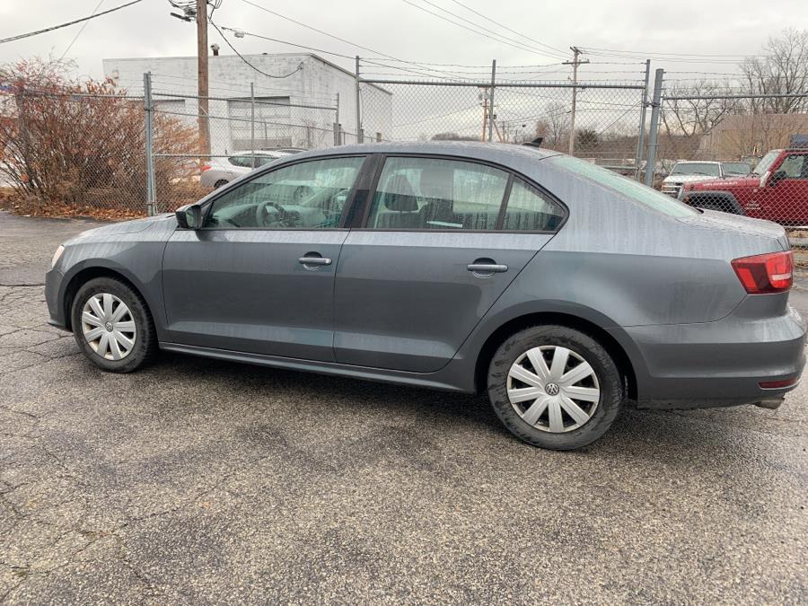 Used Volkswagen Jetta Sedan 4dr Man 1.4T S 2016 | Dealertown Auto Wholesalers. Milford, Connecticut Used Volkswagen Jetta Sedan 4dr Man 1.4T S 2016 | Dealertown Auto Wholesalers. Milford, Connecticut