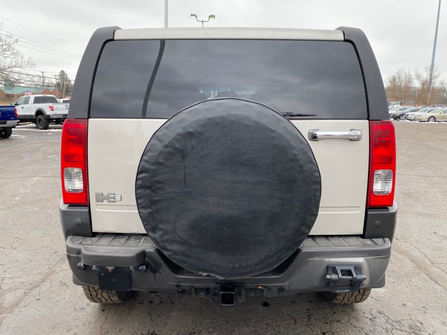 Used HUMMER H3 4dr 4WD SUV 2006 | Marsh Auto Sales LLC. Ortonville, Michigan Used HUMMER H3 4dr 4WD SUV 2006 | Marsh Auto Sales LLC. Ortonville, Michigan