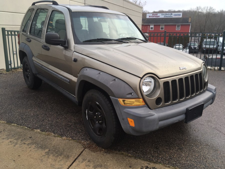 Used Jeep Liberty 4dr Sport 2005 | MACARA Vehicle Services, Inc. Norwich, Connecticut