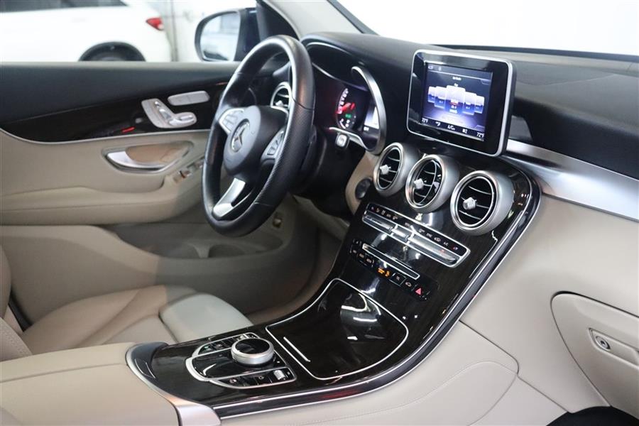 2018 Mercedes-benz Glc 300 4MATIC, available for sale in Paterson, New Jersey | Fast Track Motors. Paterson, New Jersey 2018 Mercedes-benz Glc 300 4MATIC, available for sale in Paterson, New Jersey | Fast Track Motors. Paterson, New Jersey