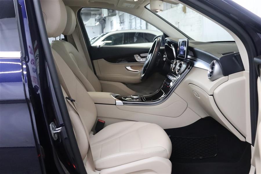 2018 Mercedes-benz Glc 300 4MATIC, available for sale in Paterson, New Jersey | Fast Track Motors. Paterson, New Jersey 2018 Mercedes-benz Glc 300 4MATIC, available for sale in Paterson, New Jersey | Fast Track Motors. Paterson, New Jersey