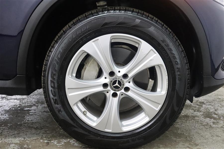 2018 Mercedes-benz Glc 300 4MATIC, available for sale in Paterson, New Jersey | Fast Track Motors. Paterson, New Jersey 2018 Mercedes-benz Glc 300 4MATIC, available for sale in Paterson, New Jersey | Fast Track Motors. Paterson, New Jersey
