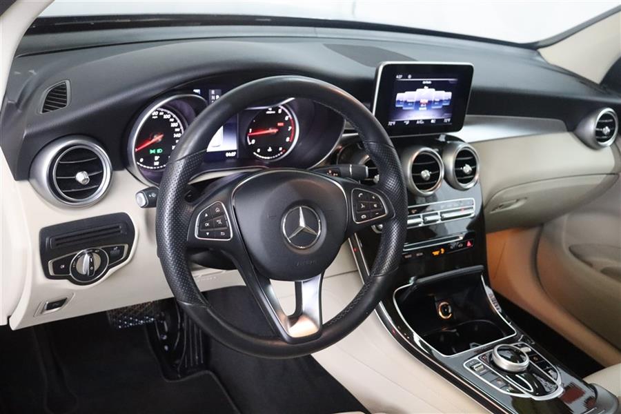 2018 Mercedes-benz Glc 300 4MATIC, available for sale in Paterson, New Jersey | Fast Track Motors. Paterson, New Jersey 2018 Mercedes-benz Glc 300 4MATIC, available for sale in Paterson, New Jersey | Fast Track Motors. Paterson, New Jersey