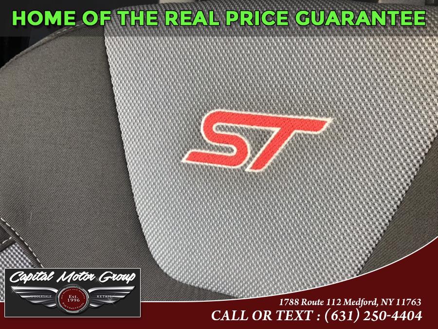 Used Ford Focus ST Hatch 2018 | Capital Motor Group Inc. Medford, New York Used Ford Focus ST Hatch 2018 | Capital Motor Group Inc. Medford, New York