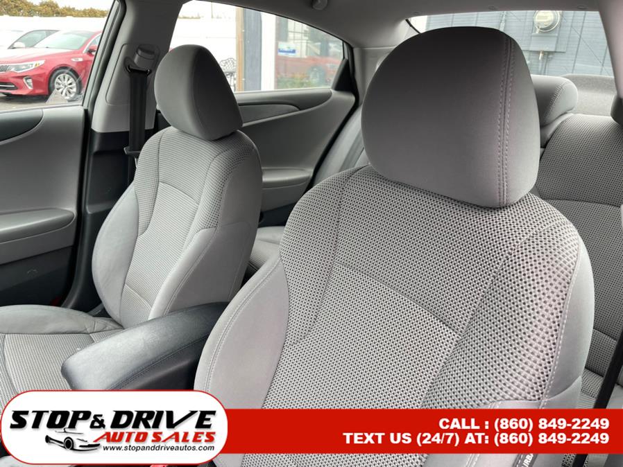 Used Hyundai Sonata 4dr Sdn 2.4L Auto GLS *Ltd Avail* 2011 | Stop & Drive Auto Sales. East Windsor, Connecticut Used Hyundai Sonata 4dr Sdn 2.4L Auto GLS *Ltd Avail* 2011 | Stop & Drive Auto Sales. East Windsor, Connecticut