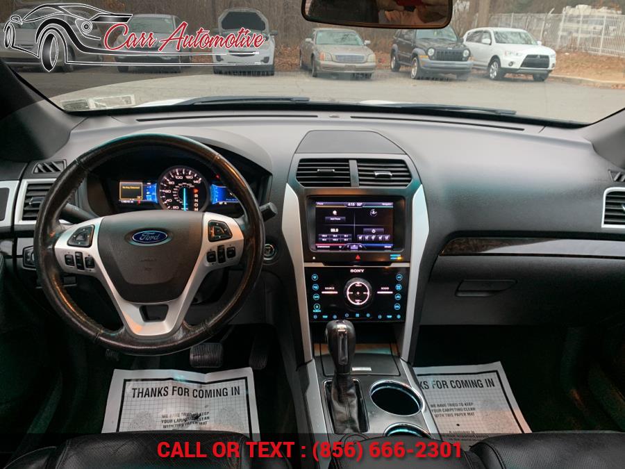 Used Ford Explorer 4WD 4dr Limited 2013 | Carr Automotive. Delran, New Jersey