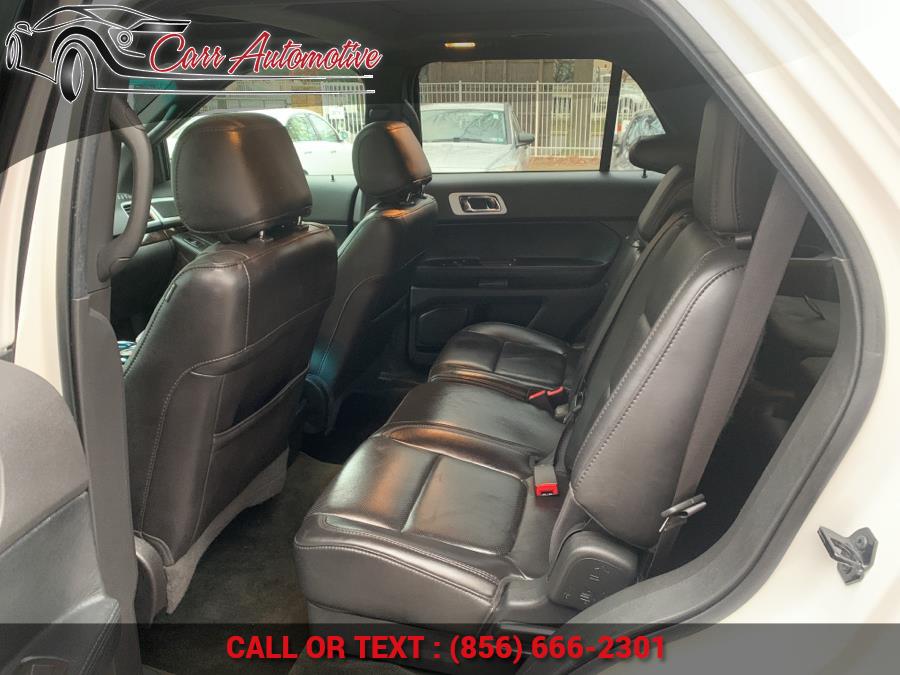 Used Ford Explorer 4WD 4dr Limited 2013 | Carr Automotive. Delran, New Jersey