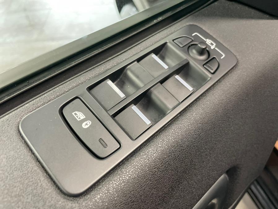 Used Land Rover Discovery Sport HSE 4WD 2018 | Jamaica 26 Motors. Hollis, New York Used Land Rover Discovery Sport HSE 4WD 2018 | Jamaica 26 Motors. Hollis, New York
