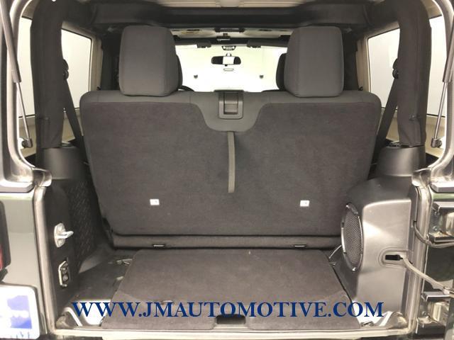 Used Jeep Wrangler 4WD 2dr Sahara 2011 | J&M Automotive Sls&Svc LLC. Naugatuck, Connecticut Used Jeep Wrangler 4WD 2dr Sahara 2011 | J&M Automotive Sls&Svc LLC. Naugatuck, Connecticut