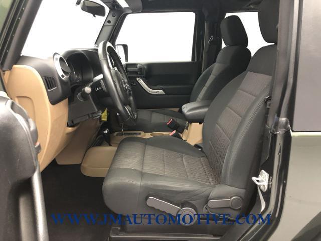 Used Jeep Wrangler 4WD 2dr Sahara 2011 | J&M Automotive Sls&Svc LLC. Naugatuck, Connecticut Used Jeep Wrangler 4WD 2dr Sahara 2011 | J&M Automotive Sls&Svc LLC. Naugatuck, Connecticut