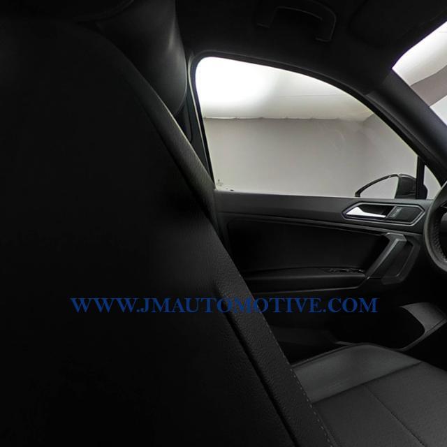 2020 Volkswagen Tiguan 2.0T SE 4MOTION, available for sale in Naugatuck, Connecticut | J&M Automotive Sls&Svc LLC. Naugatuck, Connecticut 2020 Volkswagen Tiguan 2.0T SE 4MOTION, available for sale in Naugatuck, Connecticut | J&M Automotive Sls&Svc LLC. Naugatuck, Connecticut