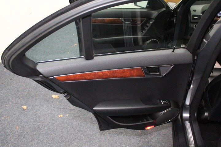 Used Mercedes-Benz C-Class 4dr Sdn C300 Sport 4MATIC 2010 | New England Auto Sales LLC. Plainville, Connecticut Used Mercedes-Benz C-Class 4dr Sdn C300 Sport 4MATIC 2010 | New England Auto Sales LLC. Plainville, Connecticut