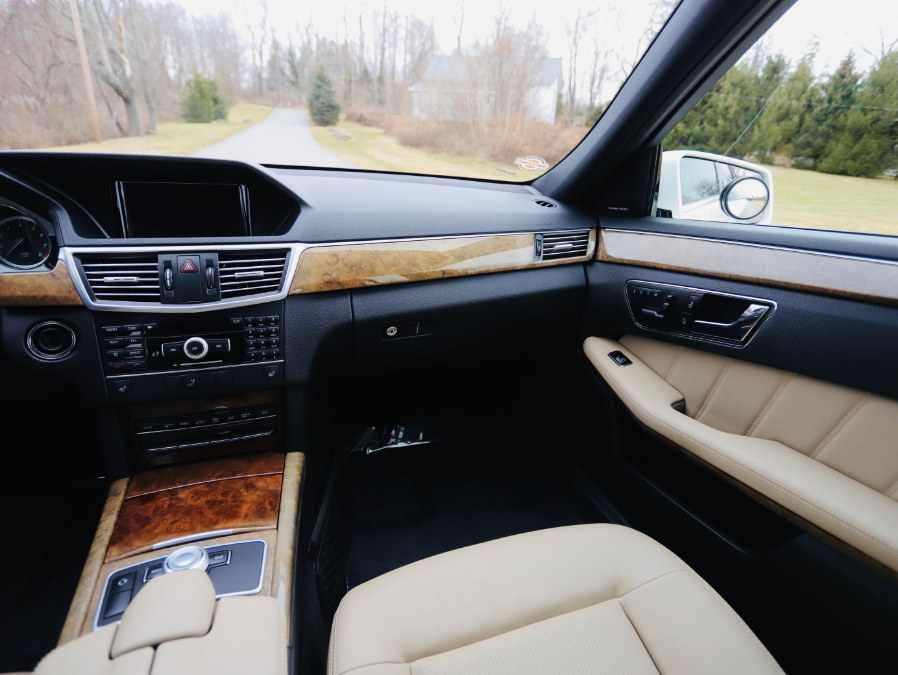 Used Mercedes-Benz E-Class 4dr Wgn E350 Luxury 4MATIC 2011 | Meccanic Shop North Inc. North Salem, New York Used Mercedes-Benz E-Class 4dr Wgn E350 Luxury 4MATIC 2011 | Meccanic Shop North Inc. North Salem, New York