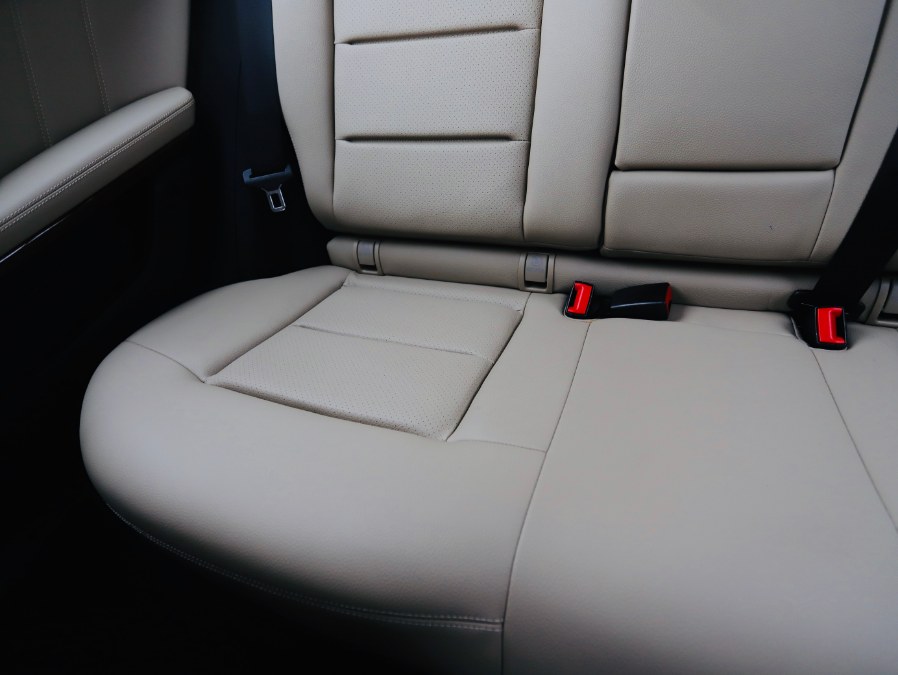 Used Mercedes-Benz E-Class 4dr Wgn E350 Luxury 4MATIC 2011 | Meccanic Shop North Inc. North Salem, New York Used Mercedes-Benz E-Class 4dr Wgn E350 Luxury 4MATIC 2011 | Meccanic Shop North Inc. North Salem, New York