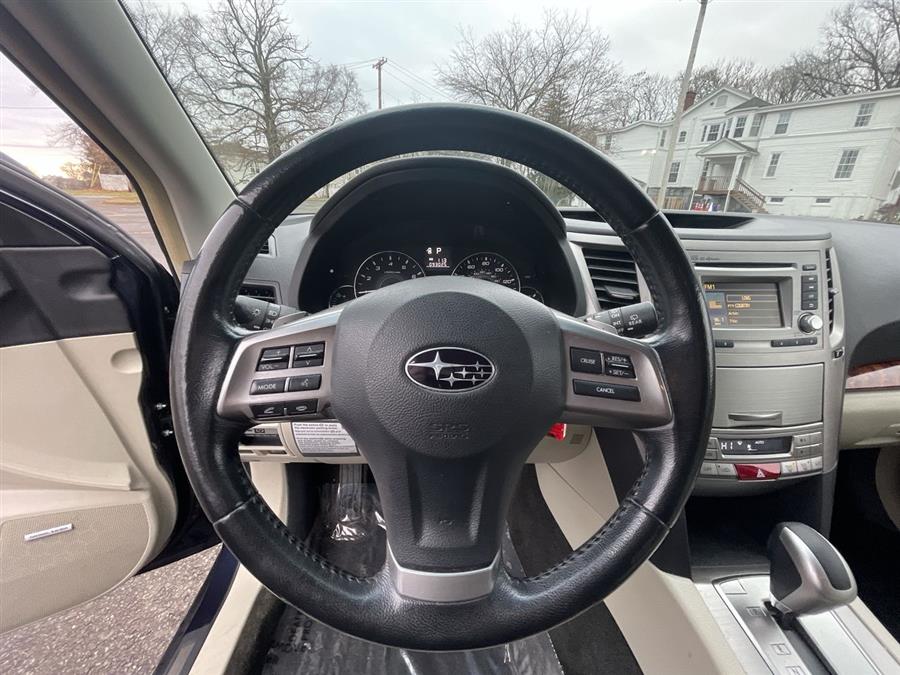 2012 Subaru Outback 4dr Wgn H4 Auto 2.5i Limited, available for sale in Stratford, Connecticut | Wiz Leasing Inc. Stratford, Connecticut 2012 Subaru Outback 4dr Wgn H4 Auto 2.5i Limited, available for sale in Stratford, Connecticut | Wiz Leasing Inc. Stratford, Connecticut