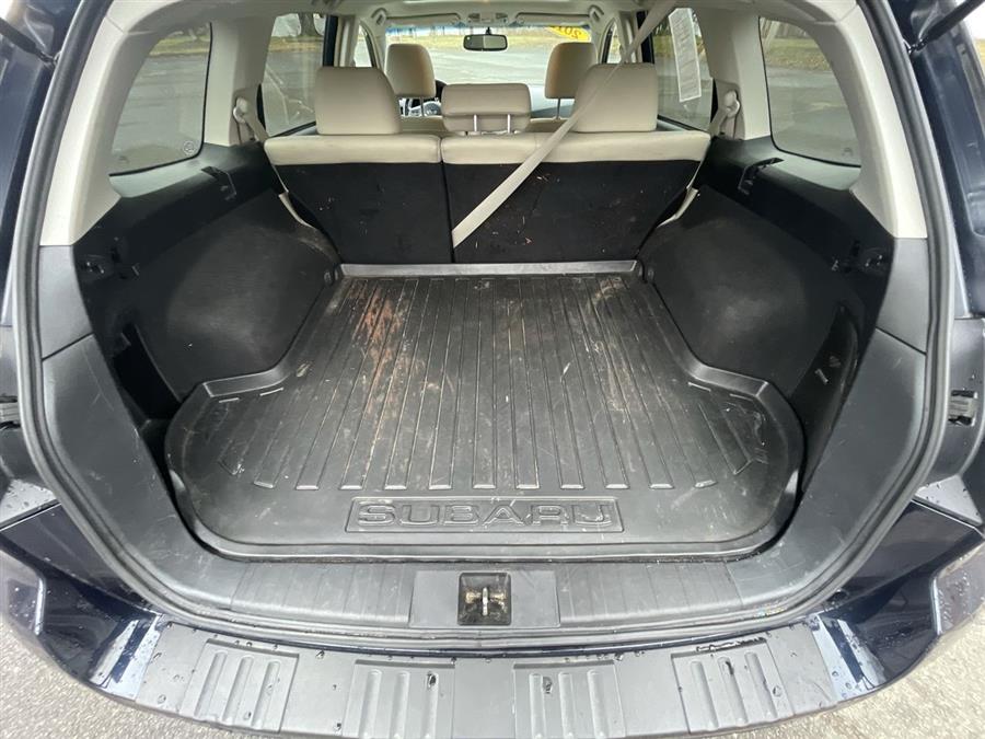 2012 Subaru Outback 4dr Wgn H4 Auto 2.5i Limited, available for sale in Stratford, Connecticut | Wiz Leasing Inc. Stratford, Connecticut 2012 Subaru Outback 4dr Wgn H4 Auto 2.5i Limited, available for sale in Stratford, Connecticut | Wiz Leasing Inc. Stratford, Connecticut
