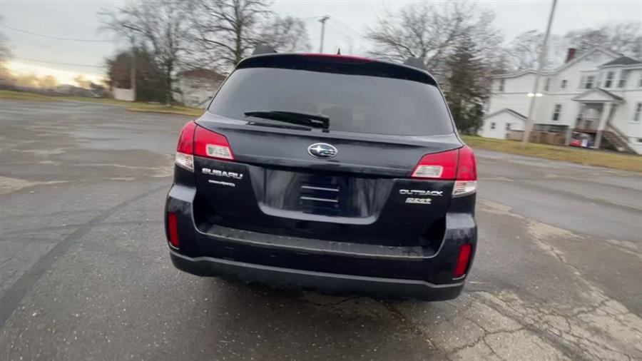2012 Subaru Outback 4dr Wgn H4 Auto 2.5i Limited, available for sale in Stratford, Connecticut | Wiz Leasing Inc. Stratford, Connecticut 2012 Subaru Outback 4dr Wgn H4 Auto 2.5i Limited, available for sale in Stratford, Connecticut | Wiz Leasing Inc. Stratford, Connecticut