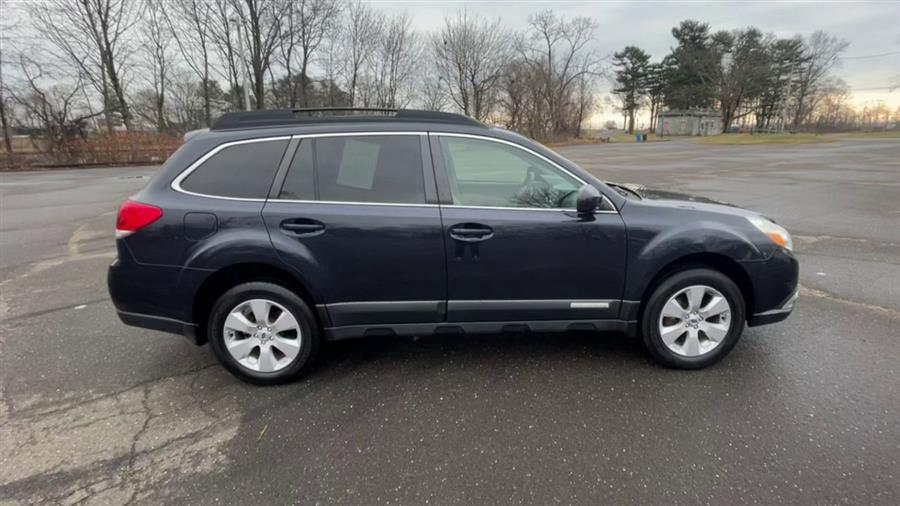 2012 Subaru Outback 4dr Wgn H4 Auto 2.5i Limited, available for sale in Stratford, Connecticut | Wiz Leasing Inc. Stratford, Connecticut 2012 Subaru Outback 4dr Wgn H4 Auto 2.5i Limited, available for sale in Stratford, Connecticut | Wiz Leasing Inc. Stratford, Connecticut