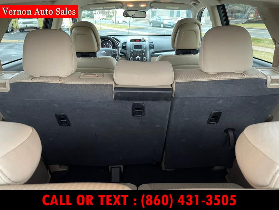 2013 Kia Sorento AWD 4dr I4-GDI LX, available for sale in Manchester, Connecticut | Vernon Auto Sale & Service. Manchester, Connecticut 2013 Kia Sorento AWD 4dr I4-GDI LX, available for sale in Manchester, Connecticut | Vernon Auto Sale & Service. Manchester, Connecticut