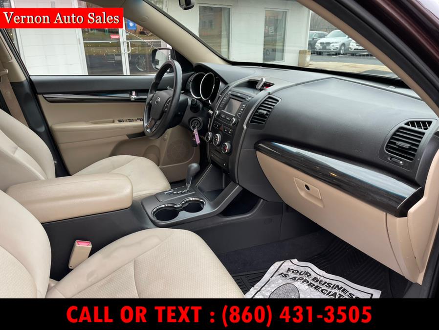 2013 Kia Sorento AWD 4dr I4-GDI LX, available for sale in Manchester, Connecticut | Vernon Auto Sale & Service. Manchester, Connecticut 2013 Kia Sorento AWD 4dr I4-GDI LX, available for sale in Manchester, Connecticut | Vernon Auto Sale & Service. Manchester, Connecticut