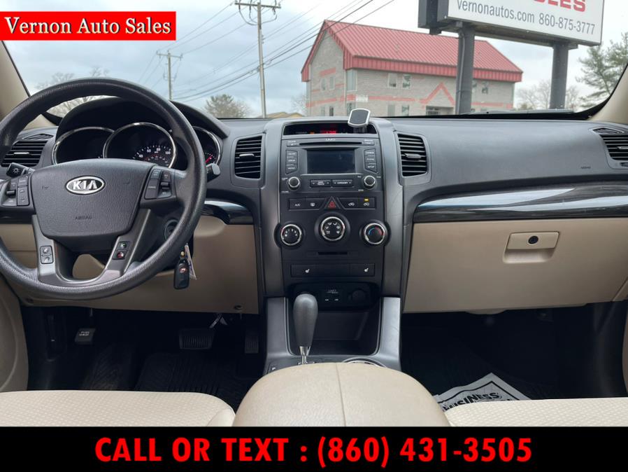 2013 Kia Sorento AWD 4dr I4-GDI LX, available for sale in Manchester, Connecticut | Vernon Auto Sale & Service. Manchester, Connecticut 2013 Kia Sorento AWD 4dr I4-GDI LX, available for sale in Manchester, Connecticut | Vernon Auto Sale & Service. Manchester, Connecticut
