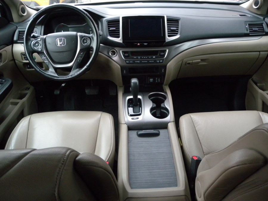 Used Honda Pilot EX-L w/Navigation AWD 2017 | Carsbuck Inc.. Brooklyn, New York Used Honda Pilot EX-L w/Navigation AWD 2017 | Carsbuck Inc.. Brooklyn, New York